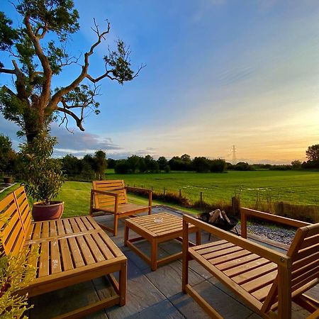 Bailey'S Hideaway Villa Portadown Ngoại thất bức ảnh